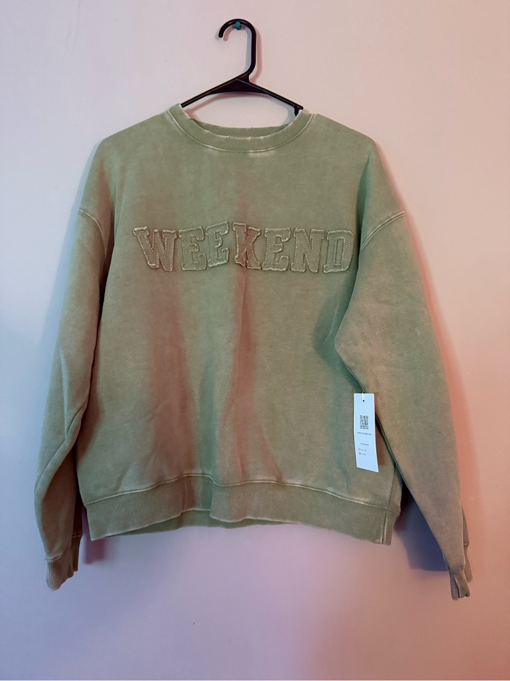Weekend Embroidered Crewneck Sweater - Sage Green
